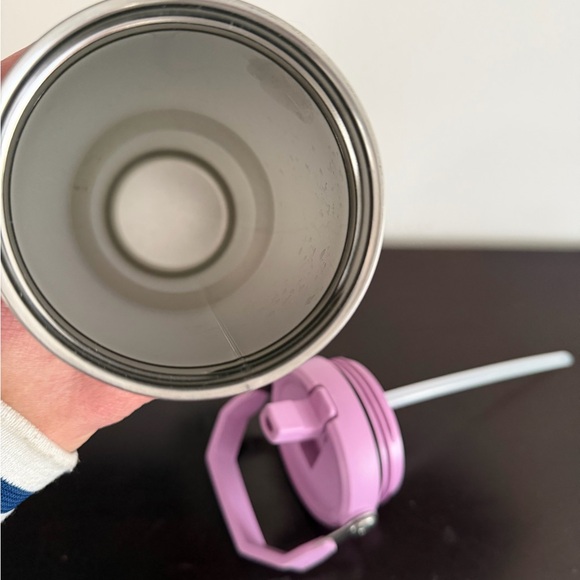 Stanley Cream Tumbler with Multicolor Stripes - Picture 3 of 3